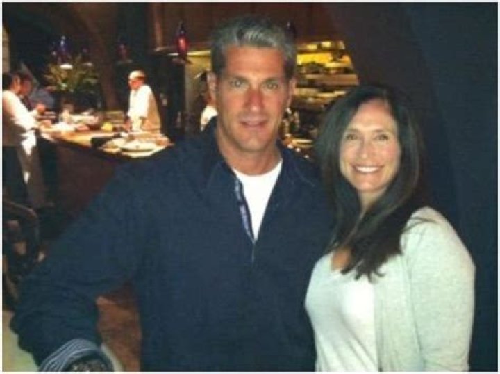 Eric Mahlum Biography, Age, Height, Wife, Net Worth, Family