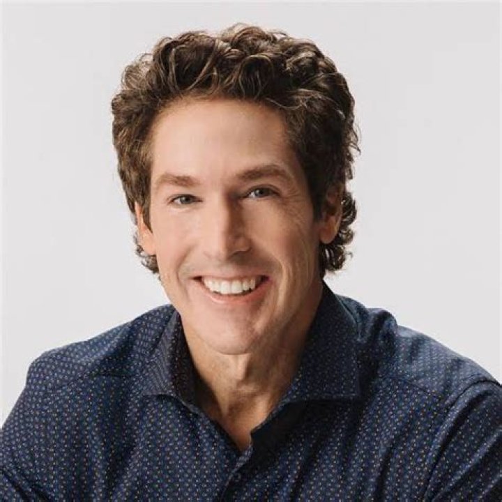 Joel Osteen Biography, Age, Height, Wife, Net Worth, Family