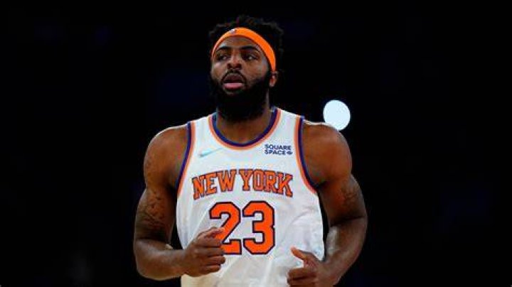 Mitchell Robinson Biography, Age, Height, Wife, Net Worth, Family