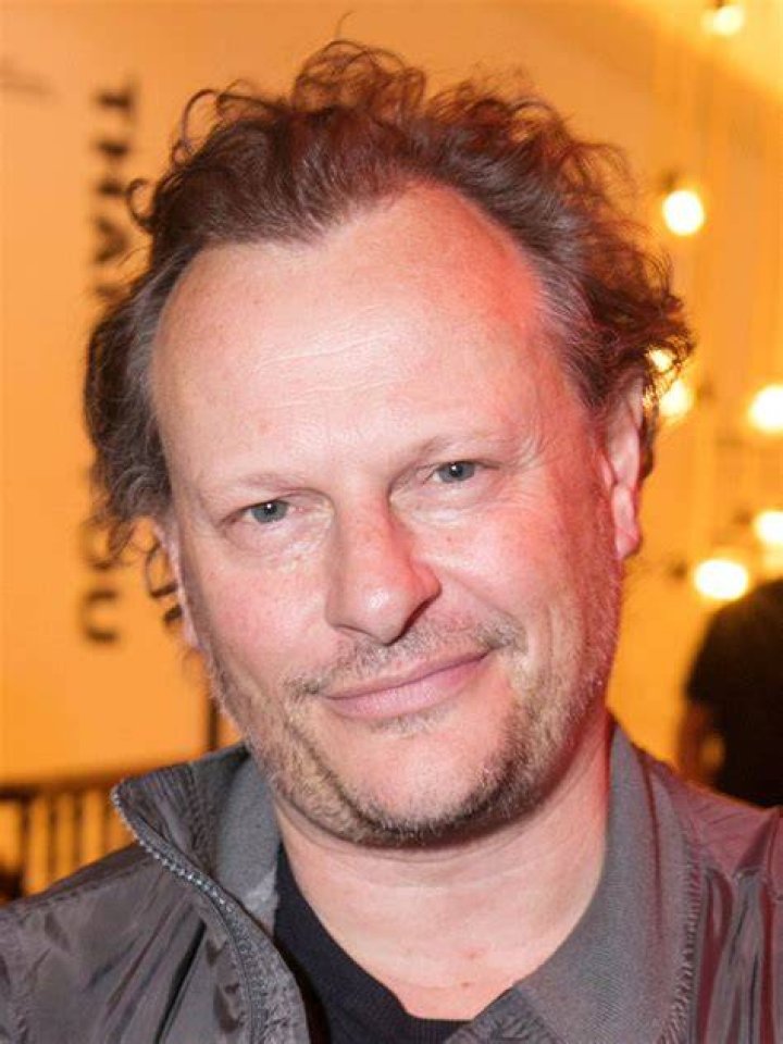 Neil Stuke Biography, Age, Height, Wife, Net Worth, Family