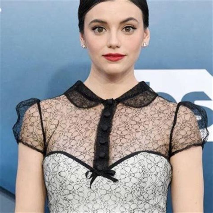 Nicola Shindler Biography, Age, Height, Husband, Net Worth, Family