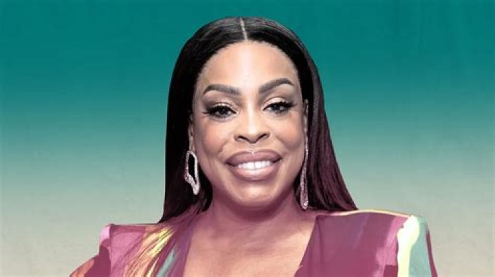 Niecy Nash Biography, Age, Height, Husband, Net Worth, Family