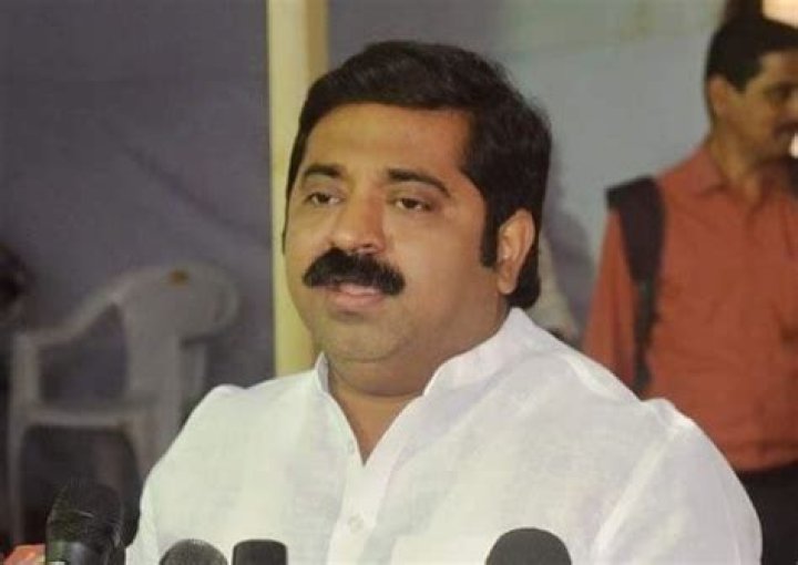 Ram Kadam Biography, Age, Height, Wife, Net Worth, Family