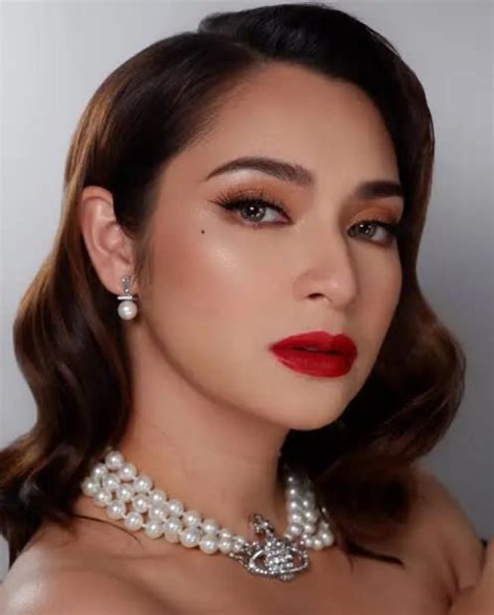 Ryza Cenon Biography, Age, Height, Husband, Net Worth, Family