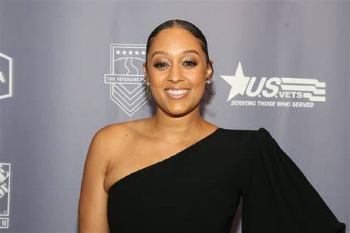 Tia Mowry-Hardrict Biography, Age, Height, Husband, Net Worth, Family